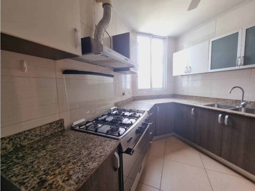 VENTA APARTAMENTO COSTA DEL ESTE LINEA BLANCA PISO ALTO — foto 2