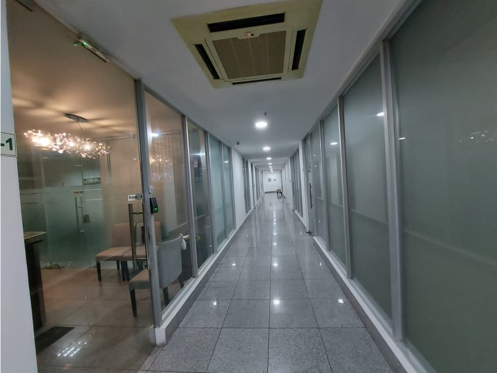 ALQUILE OFICINAS EN COSTA DEL ESTE PH. TOP TOWER — foto 3