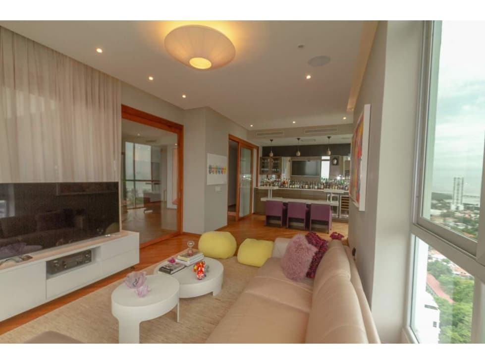 APARTAMENTO CON VISTA A PARQUE OMAR EN ALTOS DEL GOLF — foto 1