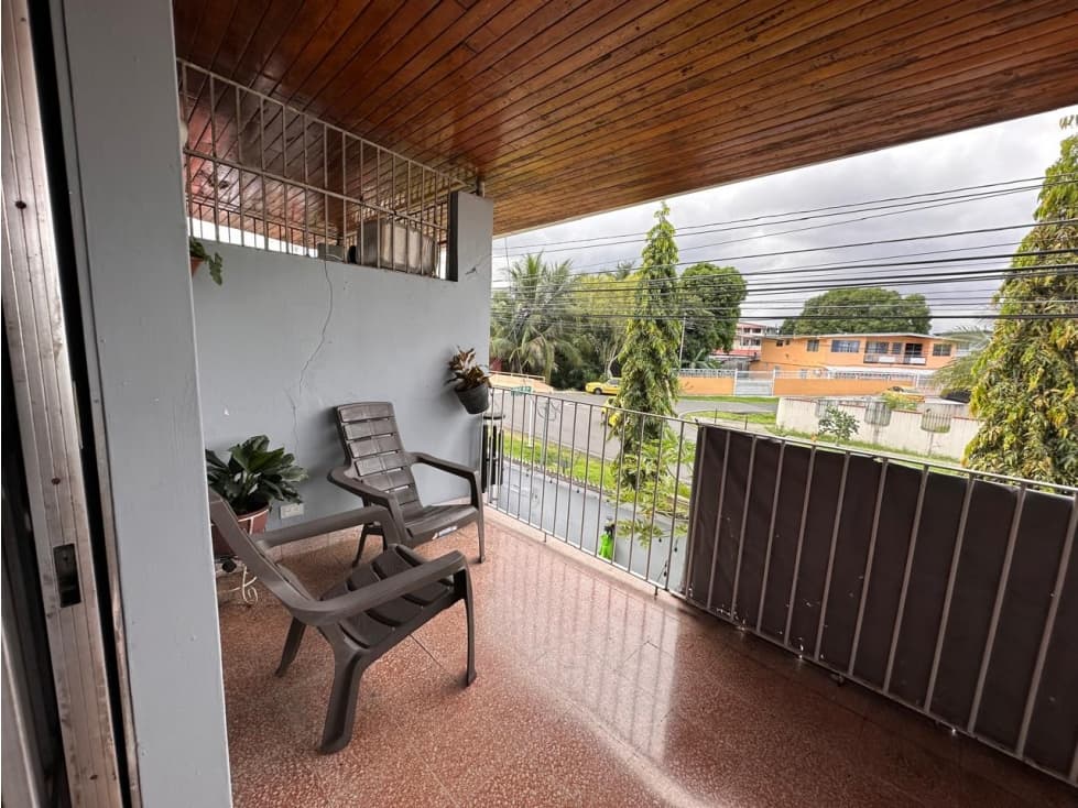 VENTA CASA CON ESTRUCTURA MULTIFAMILIAR EN PARQUE LEFEVRE EV — foto 4