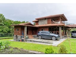 VENTA CASA 3975M2 CON TERRAZA EN EL VALLE DE ANTON CV