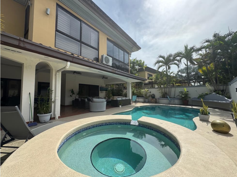 VENTA O ALQUILER CASA COSTA DEL ESTE 627M2 PISCINA PRIVADA MLD — foto 2
