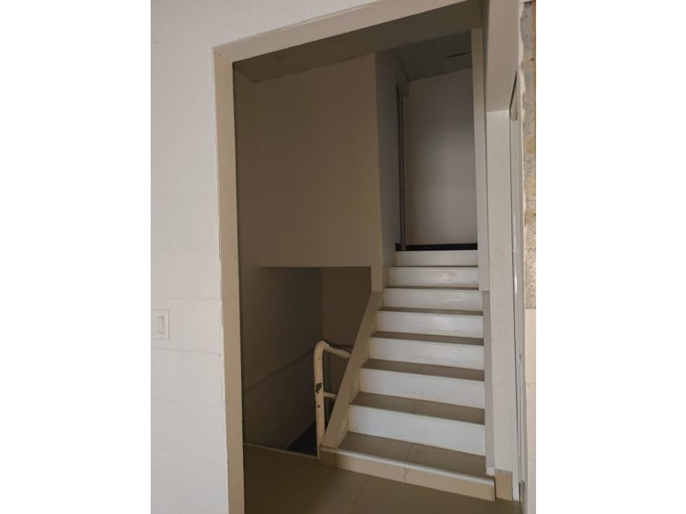 ALQUILER LOCAL COMERCIAL CON TERRAZA SAN FRANCISCO PLAZA 68 — foto 6
