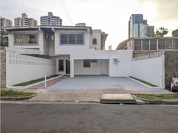 CASA COMERCIAL 410 m2 DE TERRENO EN OBARRIO