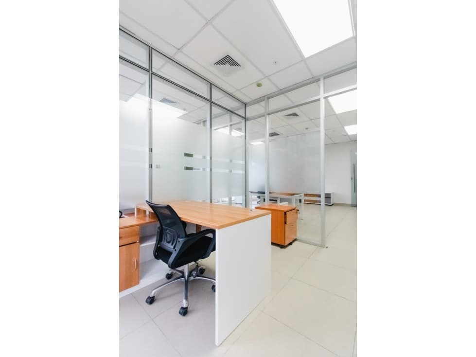 ALQUILER OFICINA OBARRIO MANTENIMIENTO INCLUIDO NOVA — foto 4