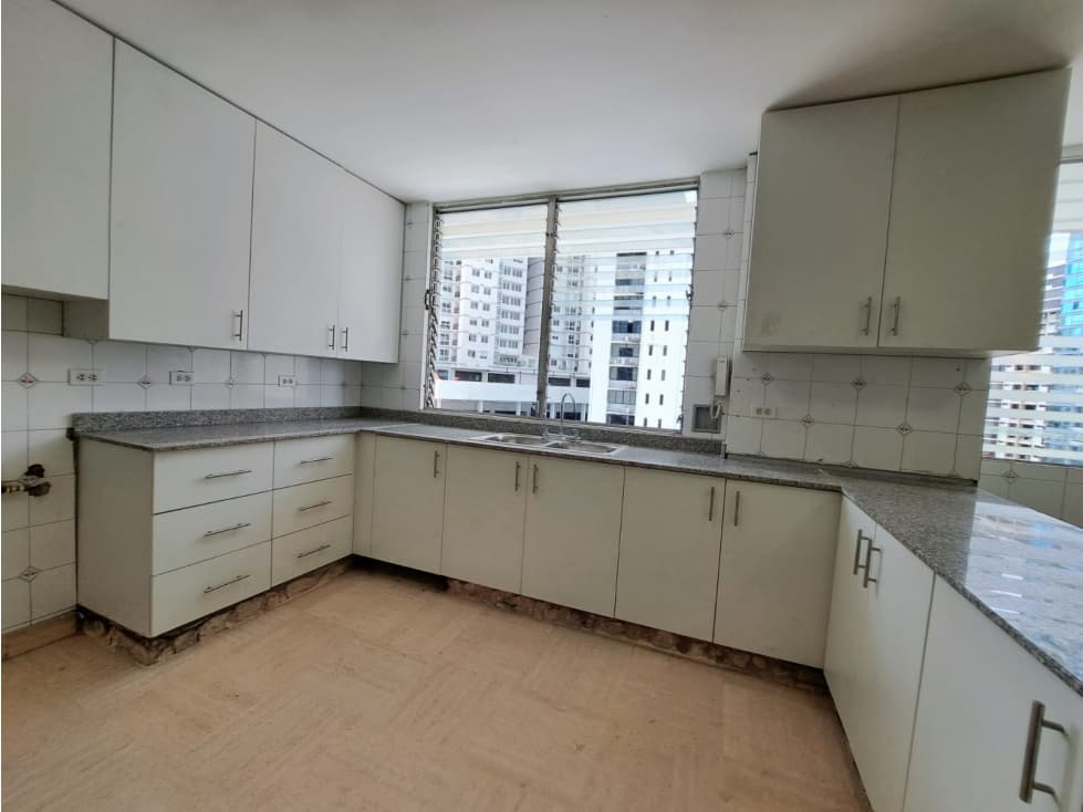 ALQUILER APARTAMENTO PH PUNTA PAITILLA 314m2 VACIO — foto 4