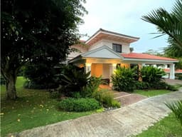 VENTA DE CASA EN CLAYTON 4 RECAMARAS EN CAMINO DE CRUCES MLD