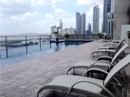 APARTAMENTO EN ALQUILER EN AVENIDA BALBOA 2 REC Bay view