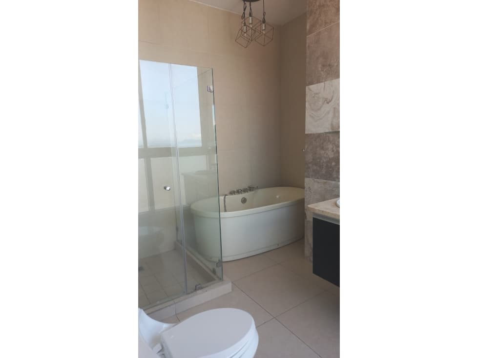 VENTA APARTAMENTO AMOBLADO EN AVENIDA BALBOA PH RIVAGE — foto 6