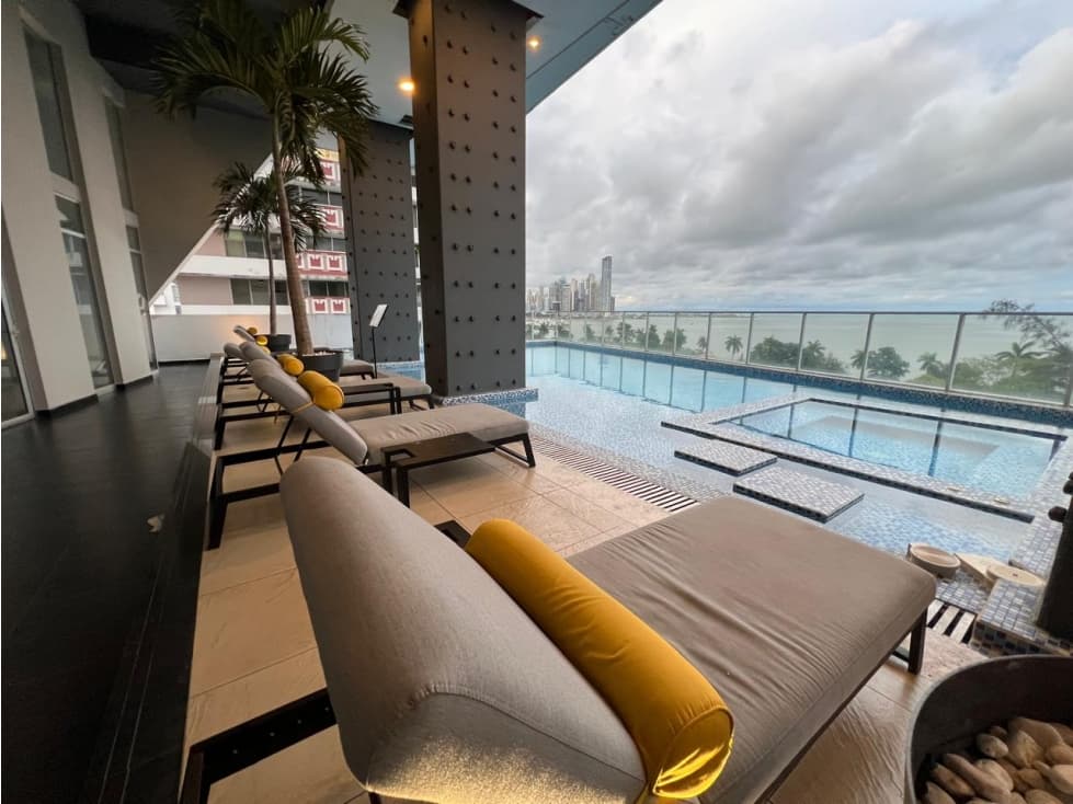 ALQUILER Y VENTA APARTAMENTO AVENIDA BALBOA PH ELEMENT 120 m2 CV — foto 3