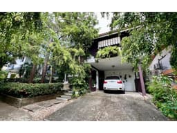 SE VENDE LUJOSA CASA DE 622M2 CON AMPLIO PATIO EN HATO PINTADO A.Q.