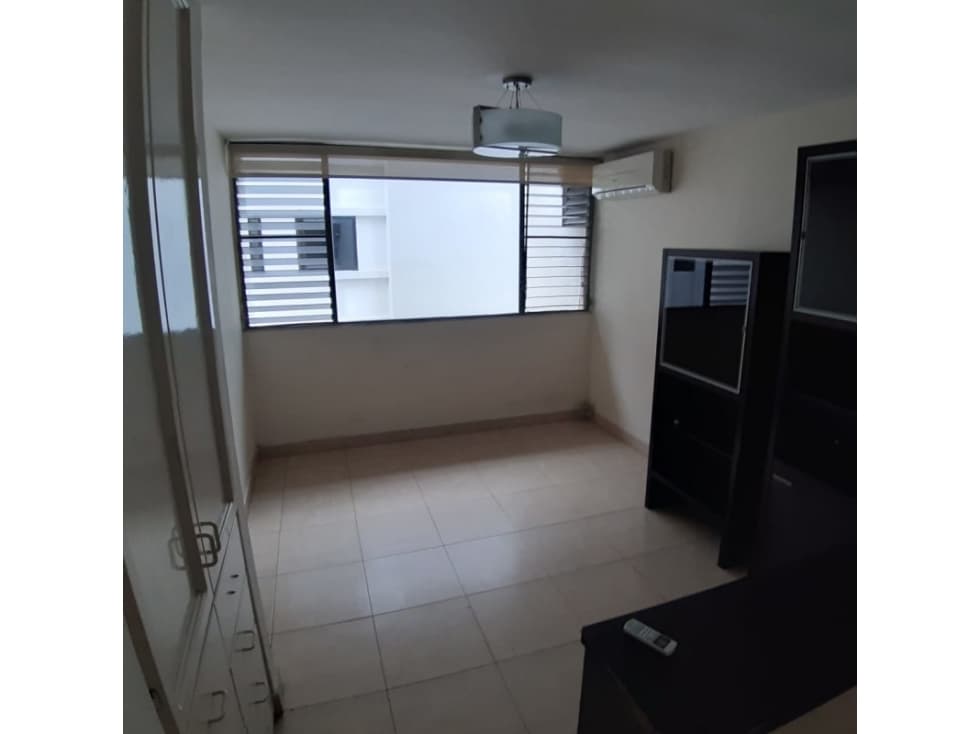 APARTAMENTO AMOBLADO 2 REC EN MARBELLA CORAL — foto 4