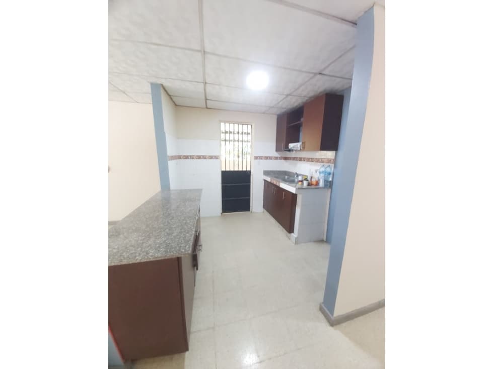 ALQUILER CASA EN BRISAS DEL GOLF, 3 RECAMARAS — foto 3