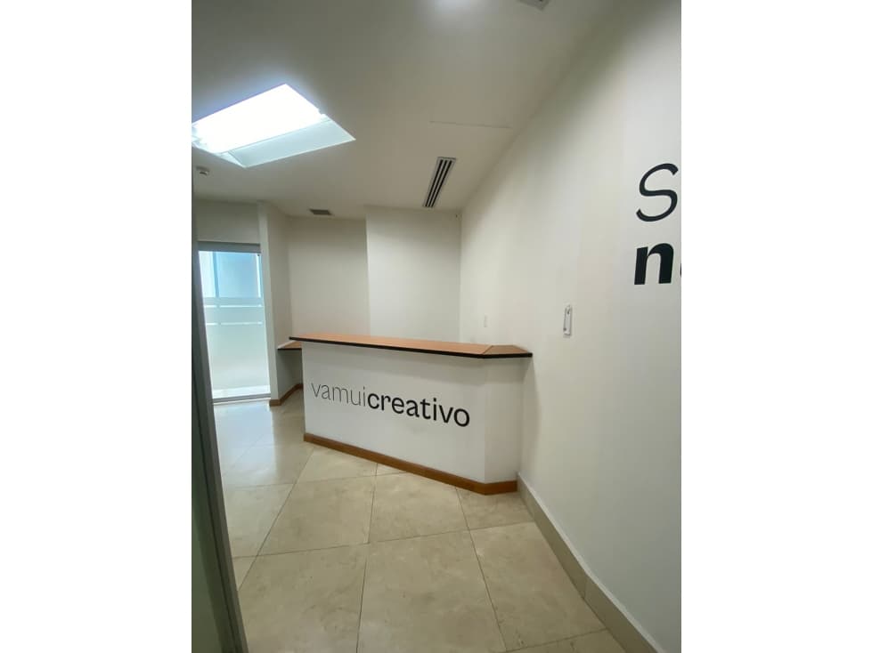 OFICINA CALLE 50 F&F TOWER REVOLUTION (TORNILLO) 188 mt2 YL — foto 2