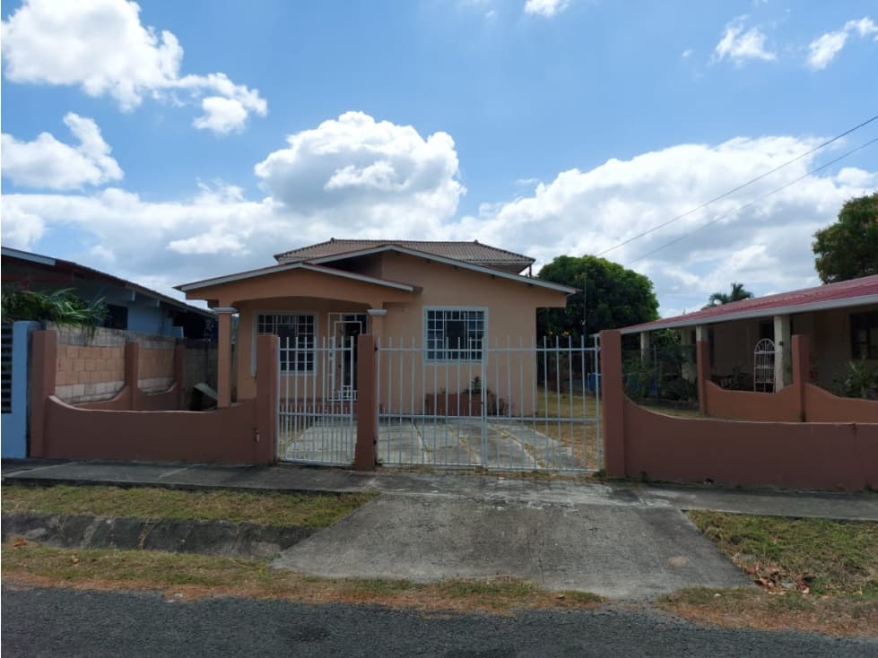 VENTA Y ALQUILER CASA EN PENENOME -CENTRICA TERMINAL TRASNPORTE — foto 3