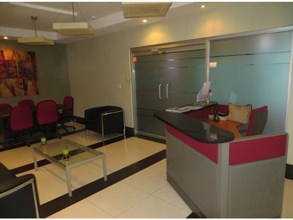 ALQUILER O VENTA OFICINA 186 m² TORRE BANESCO CV — foto 3