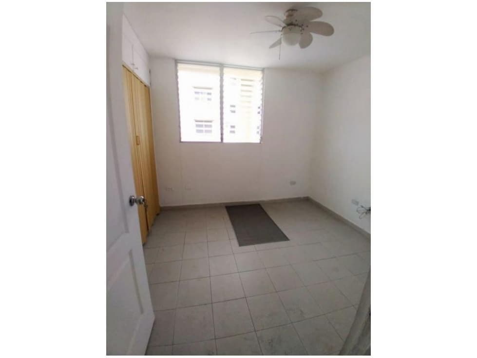 VENTA DE APARTAMENTO CON TERRAZA PRIVADA EN PH TORRES DE ESPAÑA AK — foto 4