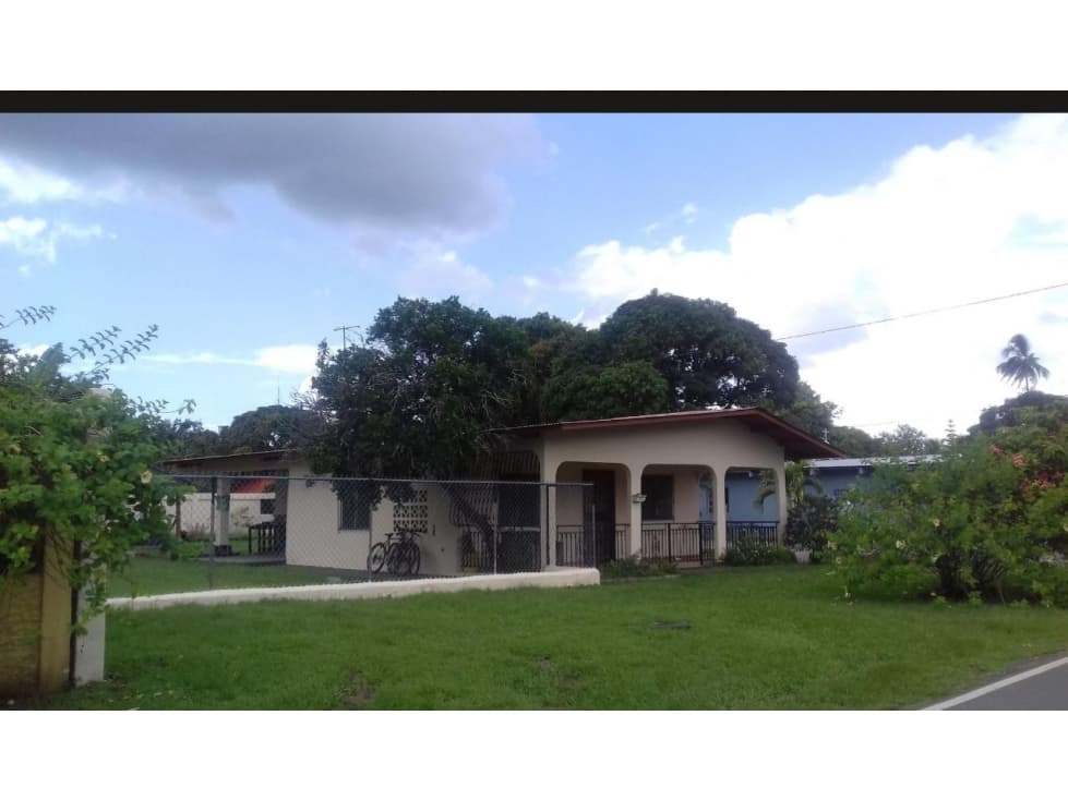 VENTA DE CASA DE ESQUINA EN CHAME 4 RECAMARAS — foto 2