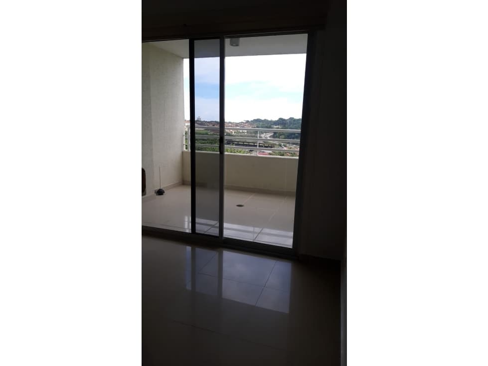 APARTAMENTO EN VENTA NEGOCIABLE 75 M2 EN PH ALTAMIRA GARDENS — foto 3
