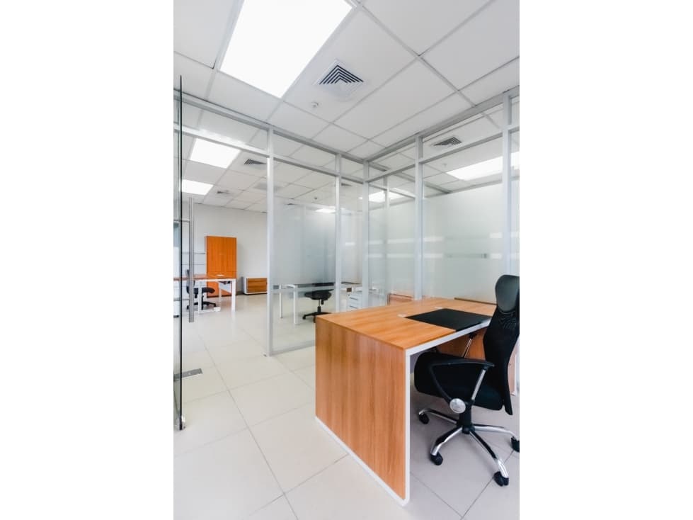 ALQUILER OFICINA OBARRIO MANTENIMIENTO INCLUIDO NOVA — foto 6