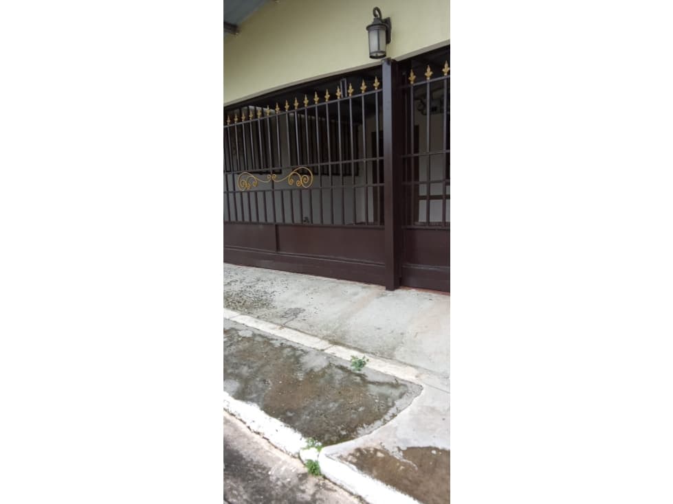 SE VENDE CASA PRADERAS DE SAN LORENZO — foto 5