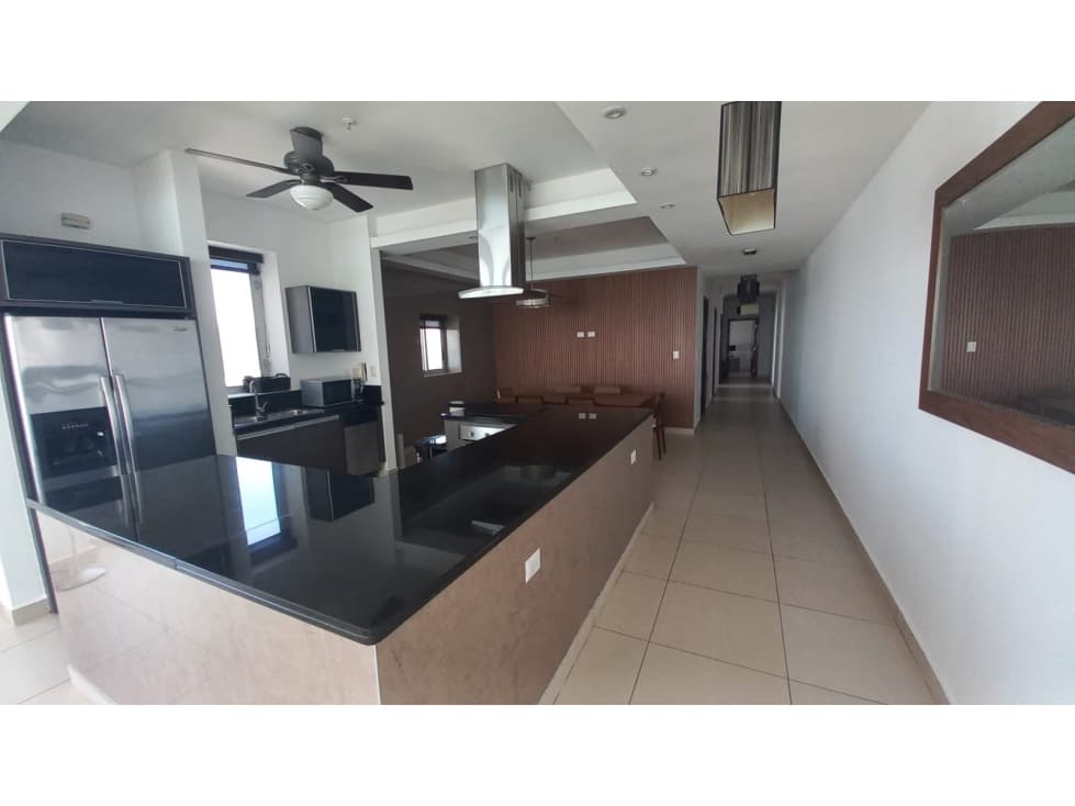 VENTA APARTAMENTO AMOBLADO EN AVENIDA BALBOA PH RIVAGE — foto 2