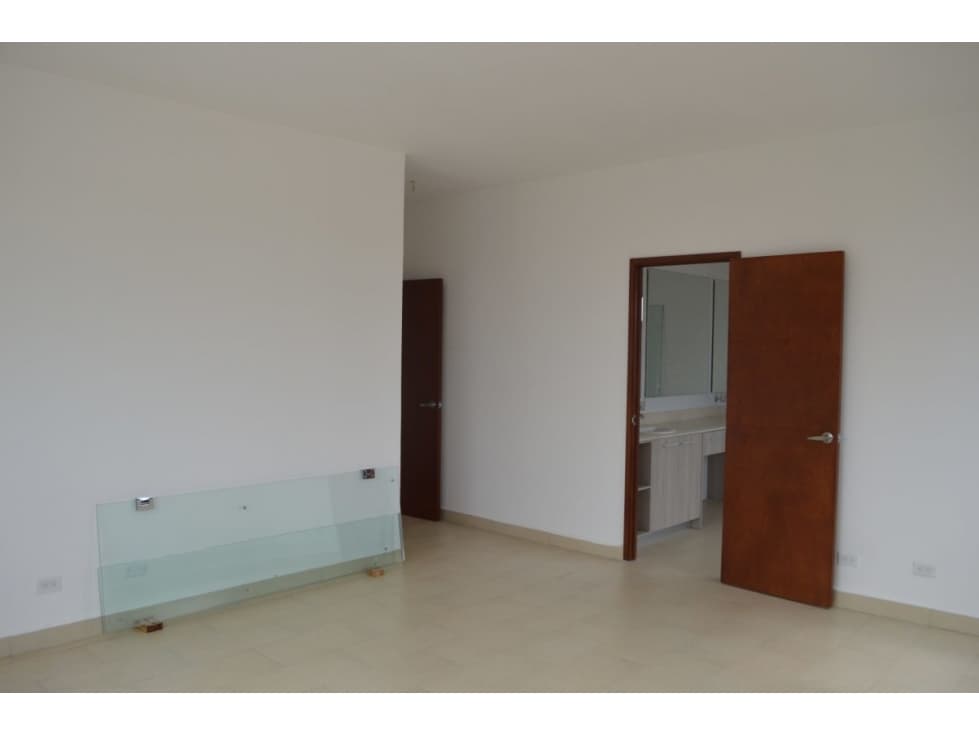VENTA CASA 4 RECAMARAS COSTA SUR EL DORAL — foto 2