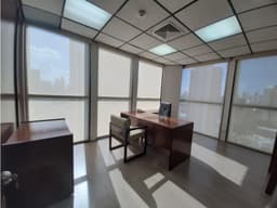 ALQUILER OFICINA AMOBLADA 402MT TORRE HUMBOLDT MARBELLA 10 ESTAC MLD