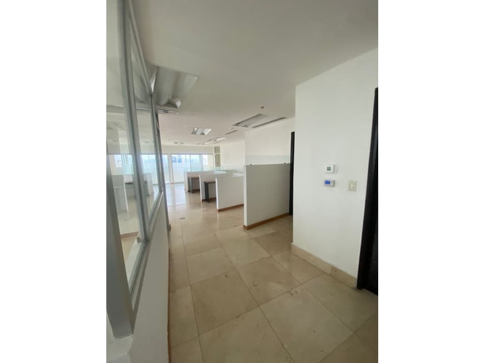OFICINA CALLE 50 F&F TOWER REVOLUTION (TORNILLO) 188 mt2 YL — foto 5