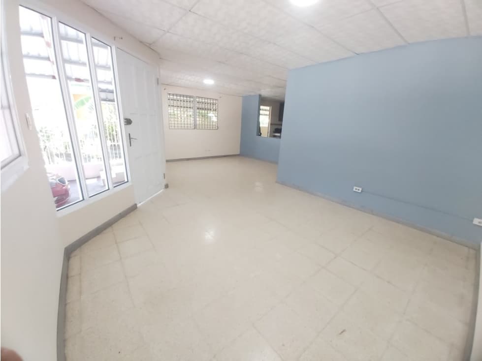 ALQUILER CASA EN BRISAS DEL GOLF, 3 RECAMARAS — foto 2
