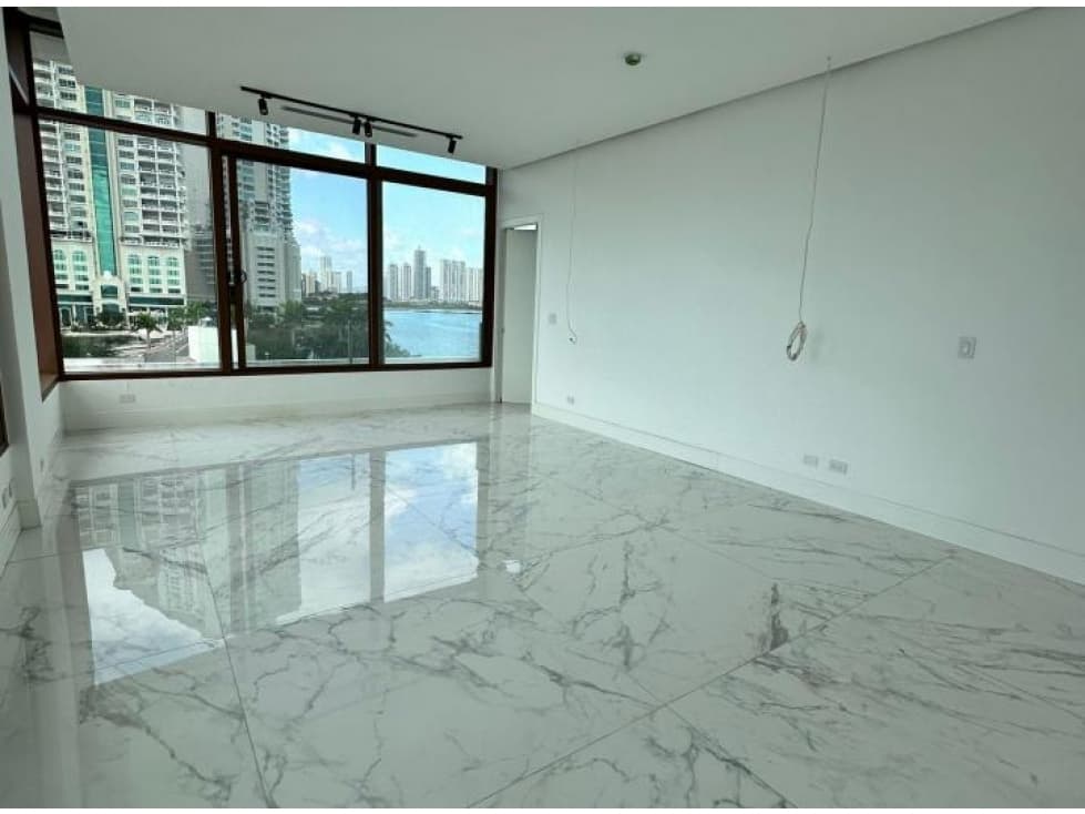 APARTAMENTO EN LA ISLA OCEAN REEF — foto 2