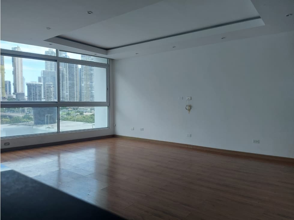 VENTA APARTAMENTO EN AVENIDA BALBOA PH BAYFRONT OPORTUNIDAD — foto 2