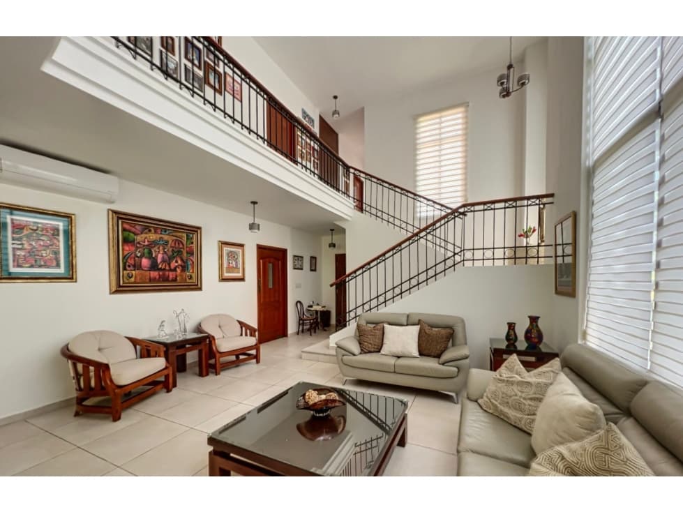 CASA CLAYTON SENDEROS CAMINO DE CRUCES CV — foto 3