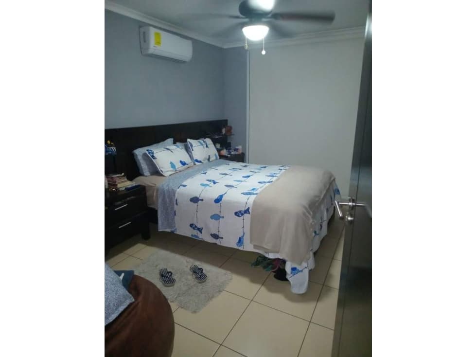 SE VENDE HERMOSO APARTAMENTO CENTRICO EN DOS MARES YL — foto 5