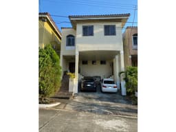 VENTA CASA EN RESIDENCIAL EL DORAL ALTOS DEL BOSQUE KAF