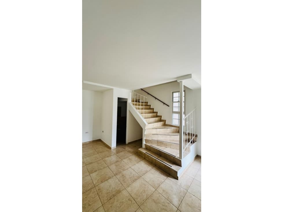 VENTA CASA LA CHORRERA 250M2 QUINTAS DEL PACIFICO — foto 4