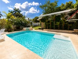 VENTA Y ALQUILER CASA EN SAN FRANCISCO ALTOS DEL GOLF MLD