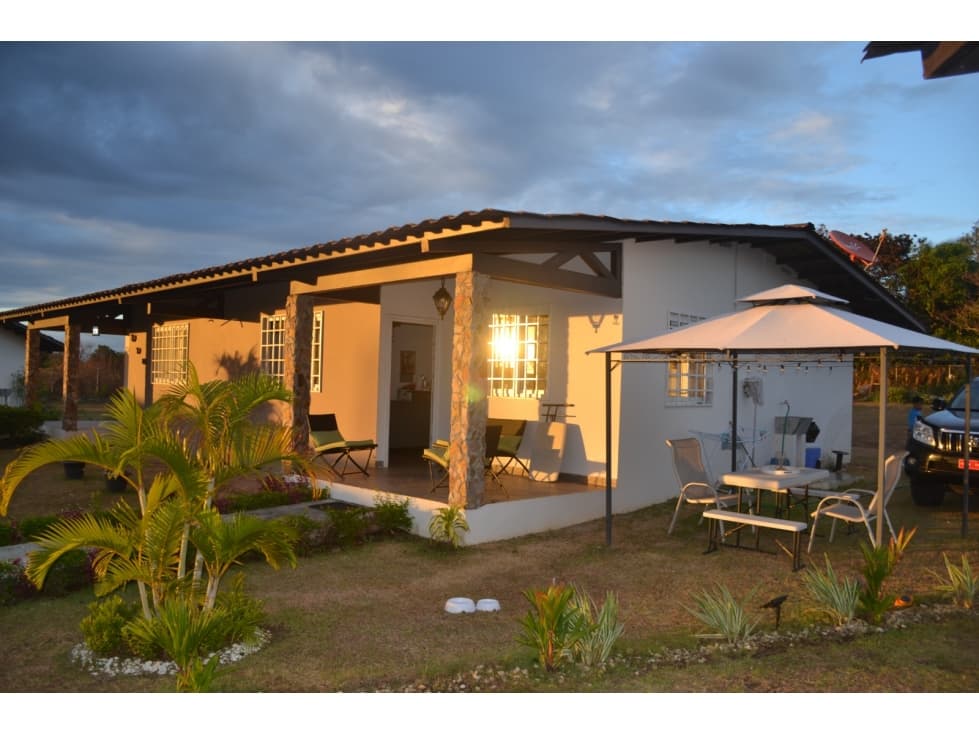 VENTA DE CASA CON AMOBLADA EN PENONOME COCLE cv — foto 1