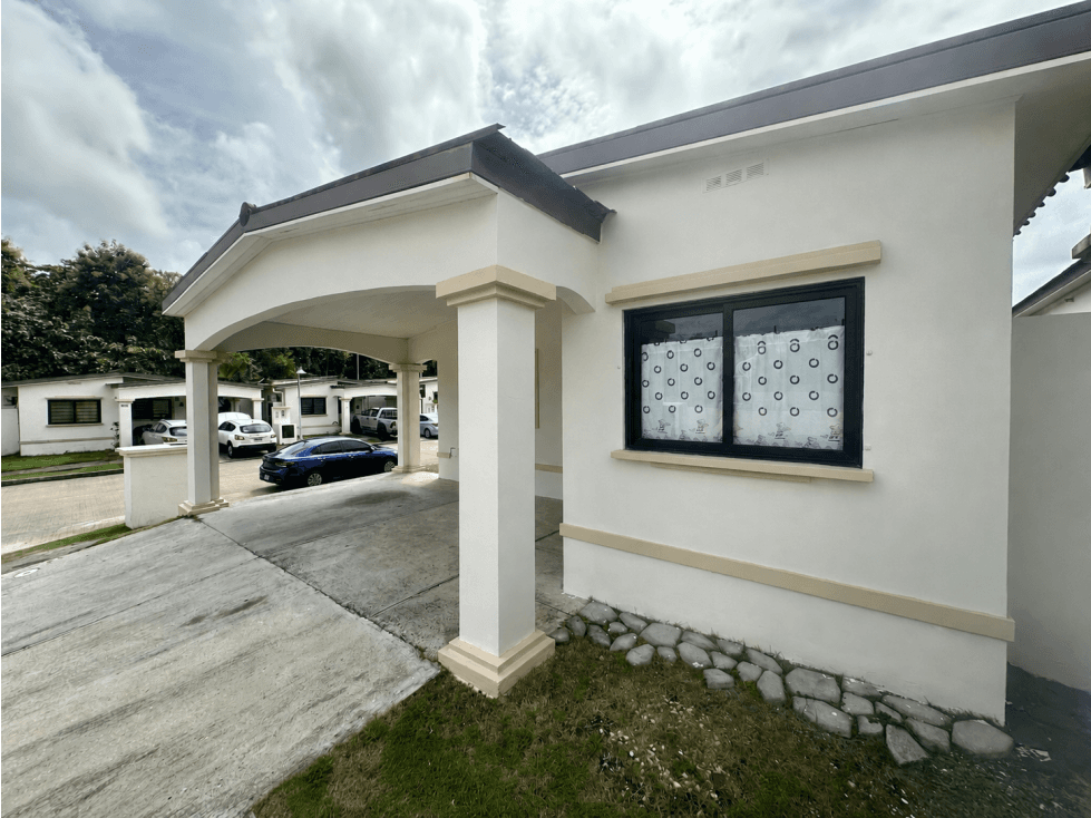 ALQUILER CASA CHORRERA 200M2 TERRENO CON TERRAZA PH LOS ESTABLOS — foto 3