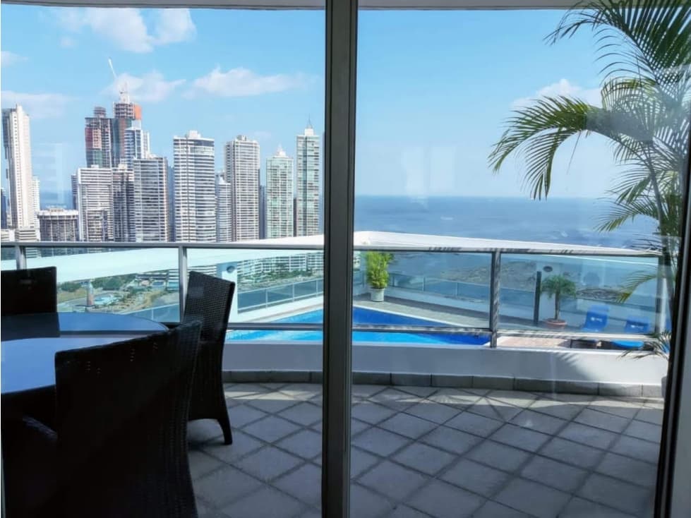 ALQUILER Y VENTA DE APARTAMENTO AMOBLADO CON BALCON EN PH BAYFRONT JP — foto 4