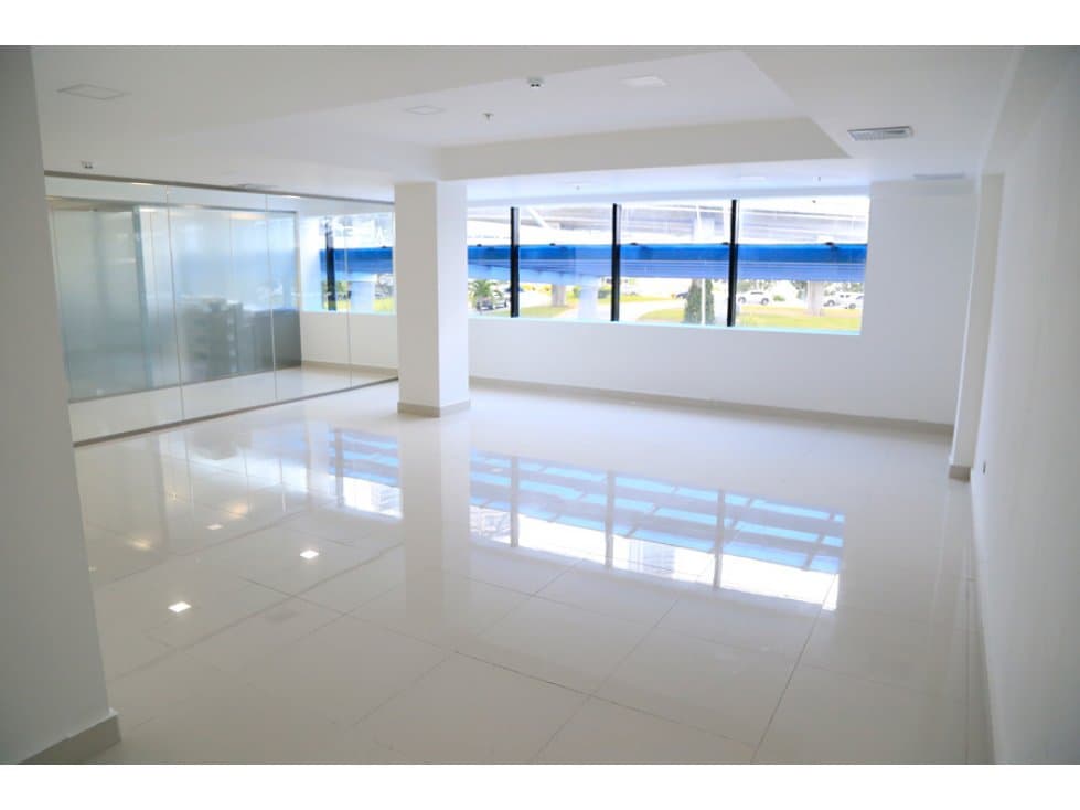 OFICINAS EN ALQUILER SKY BUSINESS CENTER — foto 3