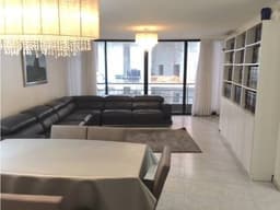 APARTAMENTO 2 REC PH ROYAL PRINCESS