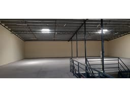 OFRECEMOS EN ALQUILER GALERA DE 1.250 M2, EN JUAN DIAZ