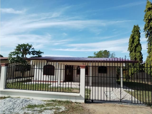 VENDO CASA EN SA FELIPE, SANTIAGO GRAN TERRENO