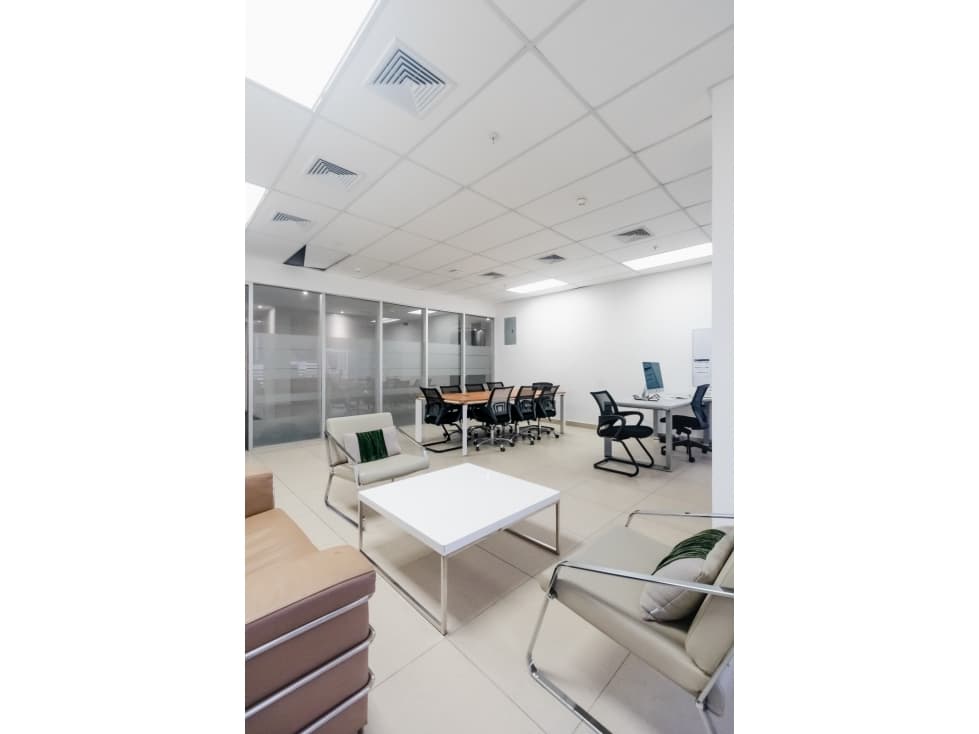 ALQUILER OFICINA AMOBLADA 65 m2 OBARRIO PH NOVA — foto 4