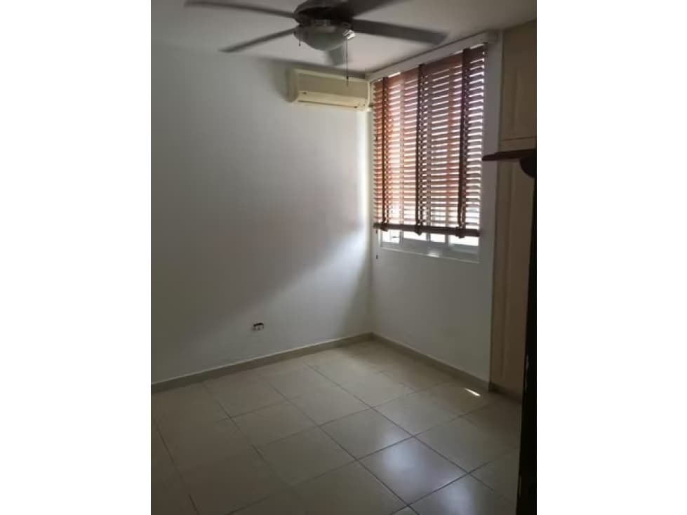 VENTA APARTAMENTO EL CANGREJO PH PORTOBELLO — foto 3