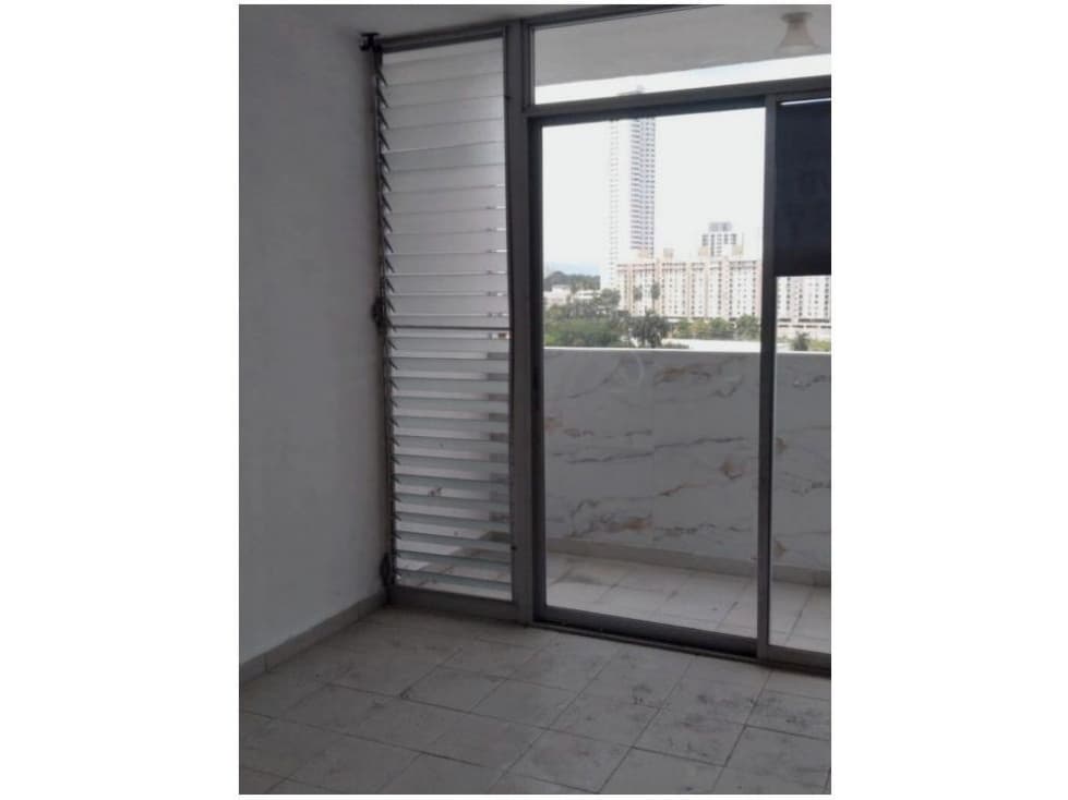 VENTA DE APARTAMENTO CON TERRAZA PRIVADA EN PH TORRES DE ESPAÑA AK — foto 3