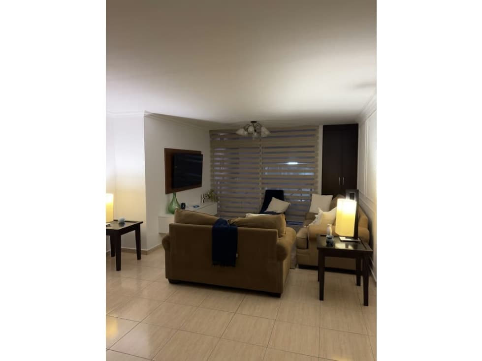 ALQUILER APARTAMENTO AMOBLADO VÍA ARGENTINA — foto 3