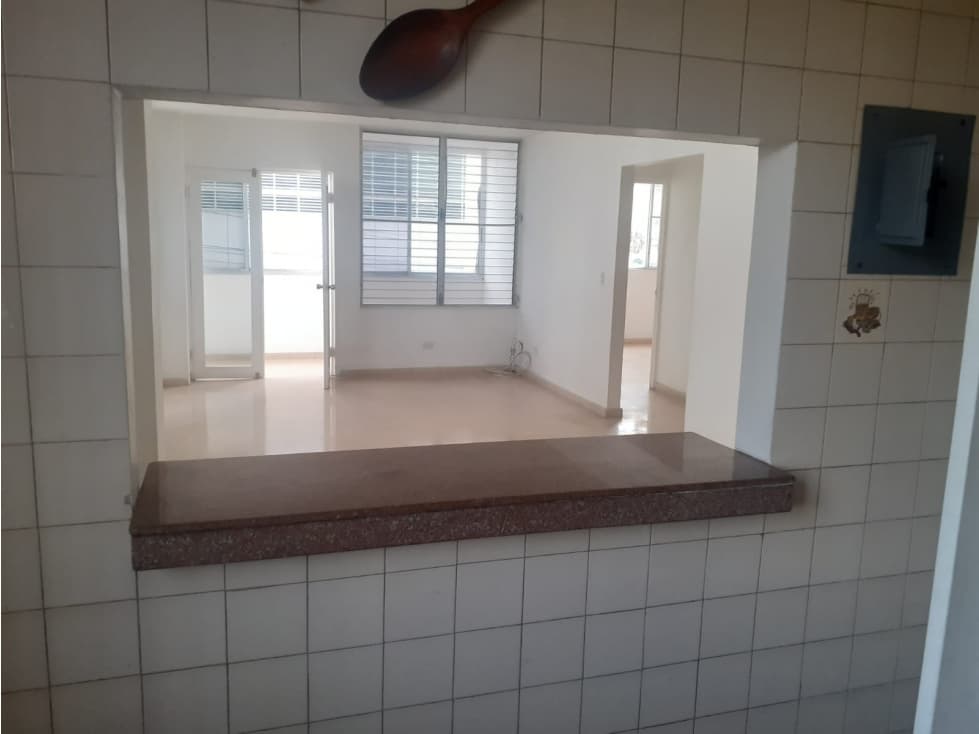 APARTAMENTO VIA PORRAS PH TORRES ALTOS DEL GOLF — foto 2