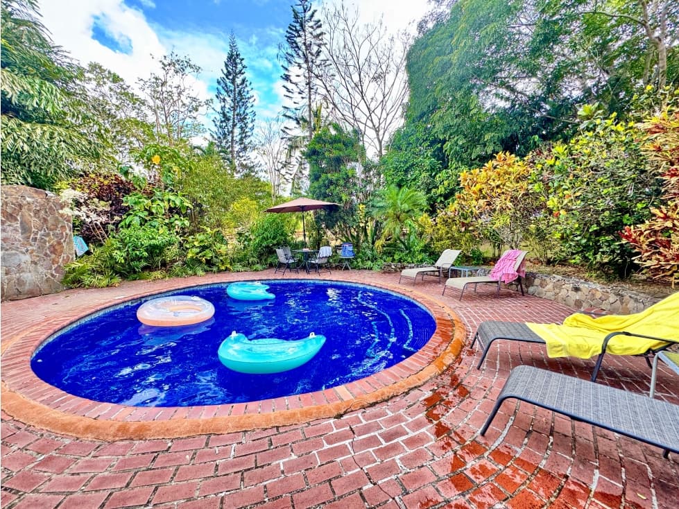 VENTA CASA EN CHAME, SORA CON PISCINA 7000M2 CV — foto 1